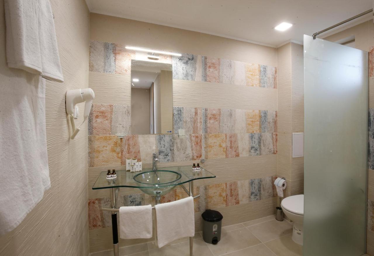 Stayinn Rainbow Houses Beachfront By Asteri Hotels Pantai Sunny Luaran gambar