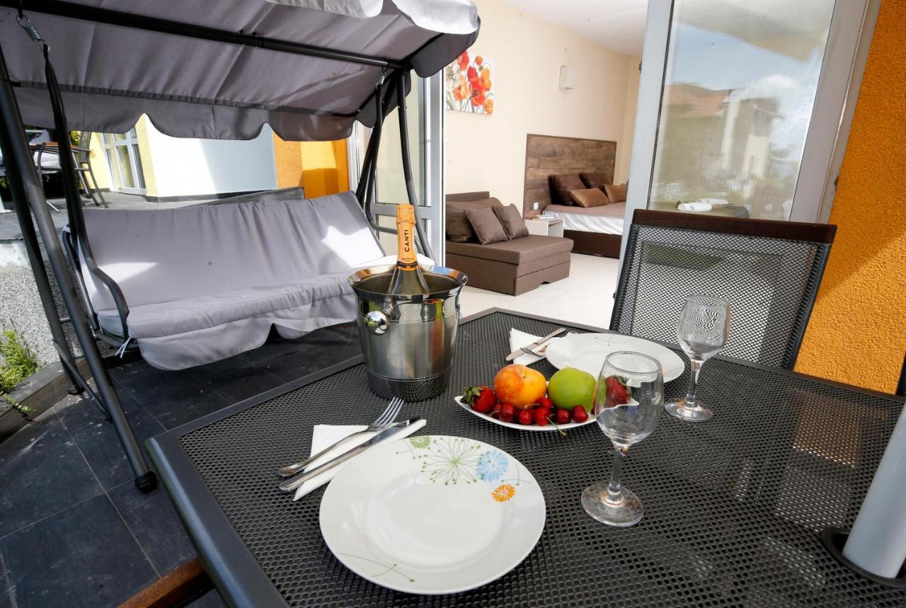 Stayinn Rainbow Houses Beachfront By Asteri Hotels Pantai Sunny Luaran gambar